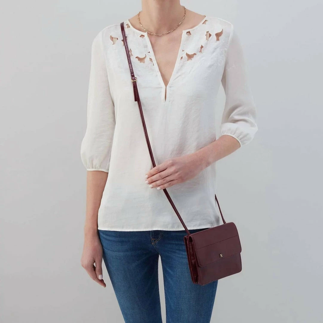 Hobo women Jill Wallet Crossbody Bag in Merlot 4 Hobo women Jill Wallet Crossbody Bag in Merlot - Image 4