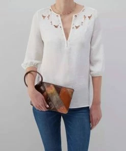 Hobo women Sable Wristlet in Mocha Multi -Ryka Sales Shop 4ec2ec89b6e5415b9a4e30692616ee0e 3a64676d 95f8 4faa 8b16 55584cd9b874 1080x