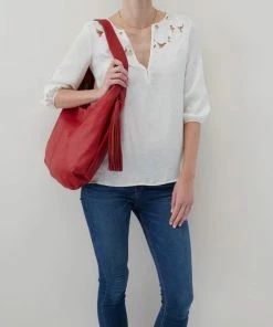 Hobo women Gardner Shoulder Bag in Scarlet -Ryka Sales Shop 58e87d36c37147188bb7000d14ba7480 87f3f637 ae09 43d0 9fb0 8c83c62bda7b 1080x