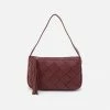 Hobo women Kole Shoulder Bag in Berry