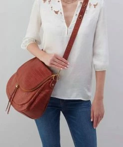 Hobo women Fern Convertible Shoulder Bag in Brandy